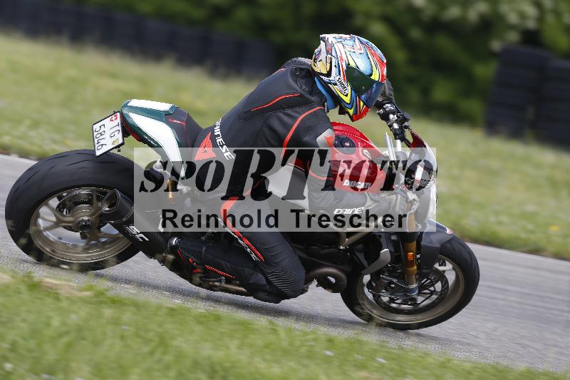 /15 13.05.2025 Max Racing ADR/Gruppe rot/44